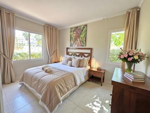 Villa Lucia with heated private pool