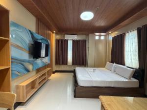 Executive Travellers Pension House