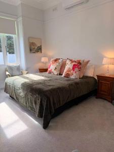 Crows Nest LemonTree 3 Bedroom Home Nr Metro FreeP