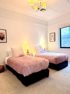 Crows Nest LemonTree 3 Bedroom Home Nr Metro FreeP