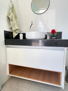 Casa moderna dentro de condomínio - 45minutos de Belo Horizonte