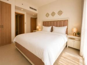 Luxury 2BR Apartment in Al Reem Island 2BR-2105