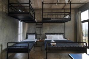 Beton Brut Le Pavillon , Private Pool , Karjat