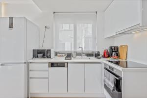 Riviera 2BR Glyfada Gem by TwentyTwo