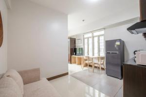 Modern Stylish Condo in McKinley WiFi