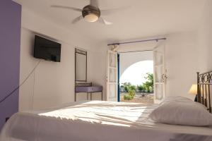Parodise Sunset View Apartments - Parikia Bay