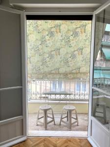 STUDIO MERAKI - Stylish Apartment with Balcony near Kipseli