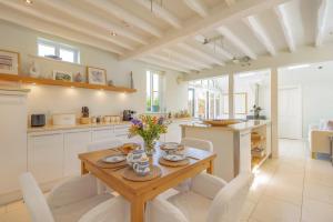 2 Bed in Cranbrook oc-51229