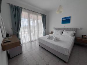 Nikos and Noras Studios
