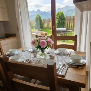 Apartament z widokiem na Giewont- Split AC, Private Terrace, Private Parking