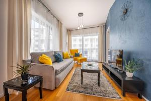Amada Apartment