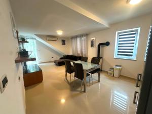 Maver apartment