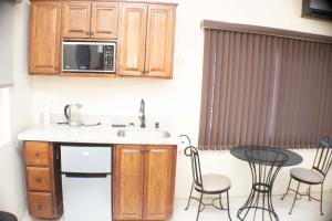 The Vista Inn Studio #3