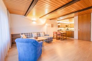 Ferienwohnpark Immenstaad am Bodensee Zwei-Zimmer-Apartment 53 23