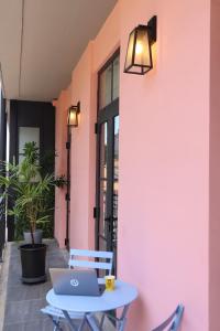 Lemonade Condo 2br