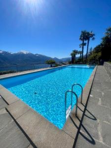 Oasi di pace con vista mozzafiato sul Lago Maggiore
