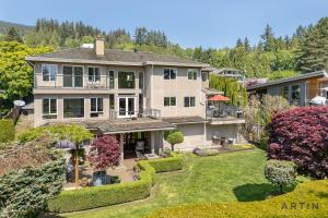 West Van Estate - Theater, Garden and Sweeping Views