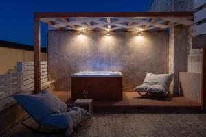 Jacuzzi Suite In The Heart Of OldTown