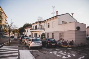 Grey House Pavia con Box Privato
