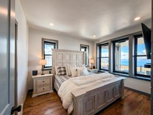 Bear Lake Modern Family Retreat