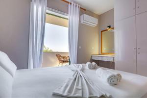 Glyfada Mare - Corfu Seaside holiday apartments