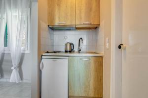 Glyfada Mare - Corfu Seaside holiday apartments