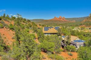 Sedona Wellness Retreat Near Trails and Downtown