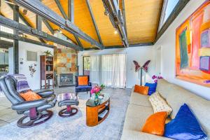 Sedona Wellness Retreat Near Trails and Downtown