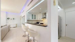 Vacationer Holiday Homes l Upgraded 2 Bed l Ain Dubai Views l JBR Beach