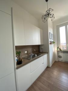 Bright 70sqm Navigli Flat with AC & Design