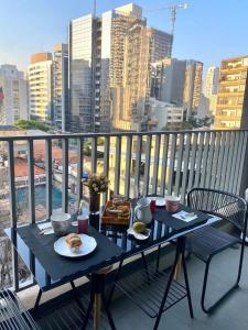 Studio com vista PinheirosFaria Lima-Metro