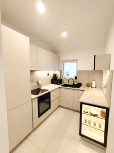 Family Petrov Apartments - Top Floor Penthouse with Large Terrace