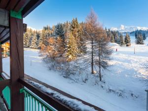 Studio rénové ski aux pieds avec balcon - FR-1-346-360