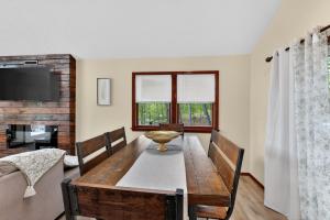 Pocono Sanctuary 10 Min to Falls Family Escape home
