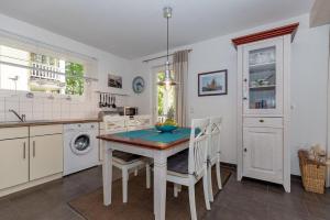Fewo-5-0-N-Ferienwohnung-in-Graal-Mueritz