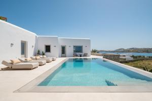 Villa Delta Ornos - Heated Pool Option - MG Villas Mykonos