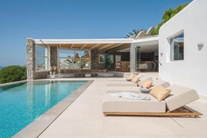 Villa Delta Ornos - Heated Pool Option - MG Villas Mykonos