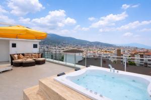 Comfortable Luxury Holiday Home