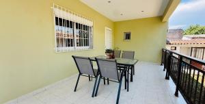 Villa Serenity, Delta Hopsitality