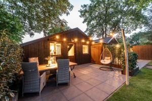NIEUW Het Middelpunt op de veluwe bij het bos