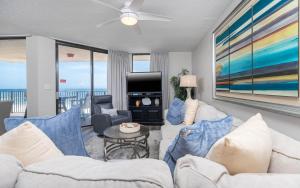 Phoenix East 2 - 2065 condo