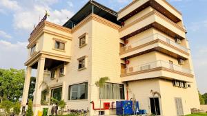 HOTEL SUNDARAM PALACE UJJAIN By VILAASITAA