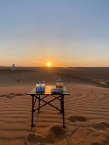 One night desert private