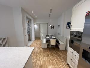Amanti 8 -