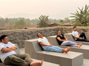 Beton Brut Le Pavillon , Private Pool , Karjat