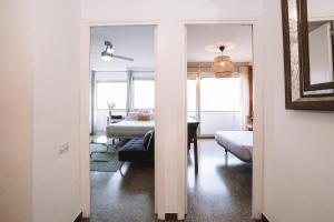 4 BDR & 8 guests & 65inch TV & Balcony & Near Park Guell