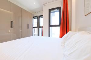 Premium NoLo 33 & Terrace
