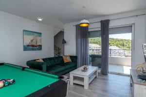 Villa Goldy holiday home Trogir-Čiovo