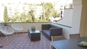 SOLRIVIERA, very well placed, walking distance to amenities