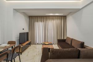 Aurelia Luxury House